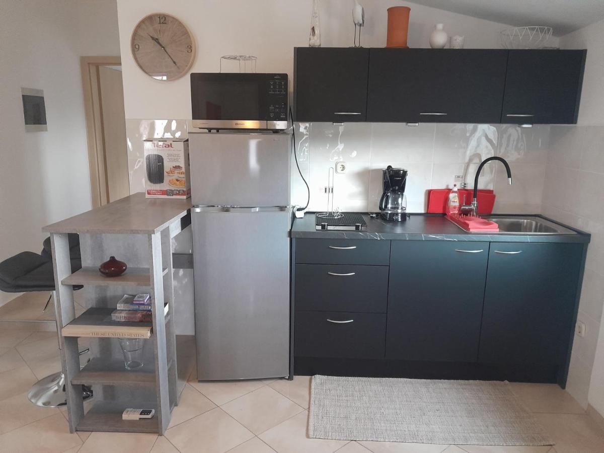 Caliente Apartments Vir B 外观 照片